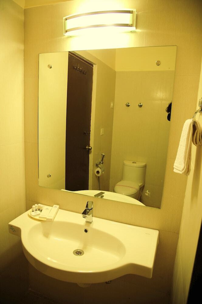 Hotel Jassritha Premier Grand Sharan