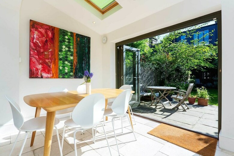 Chiswick Family Home