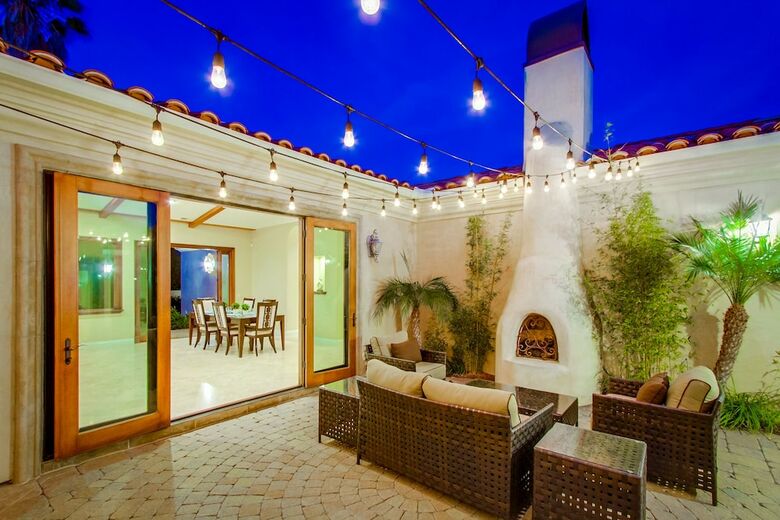 Tropical 5br La Jolla Retreat By Namastay