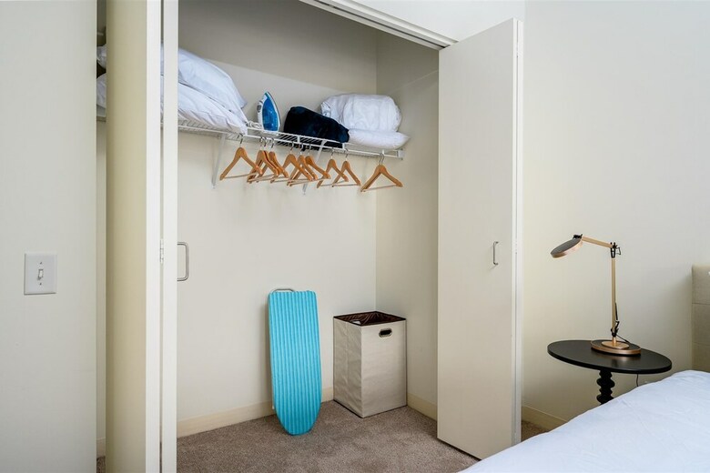 Hotel Kasa Chicago South Loop Apartments