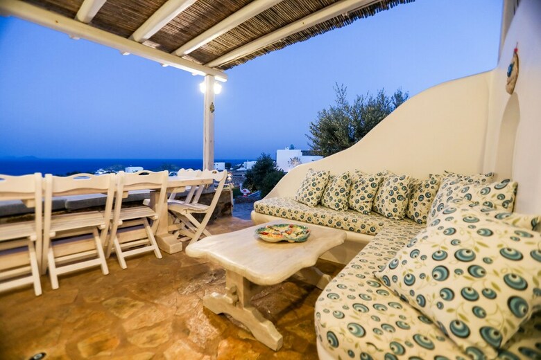 Anthi House