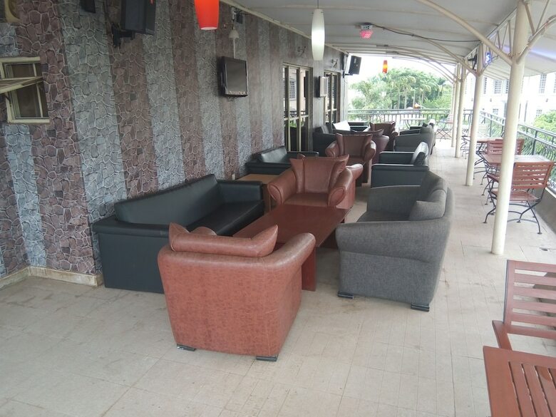 Hotel Zeina Suites Abuja