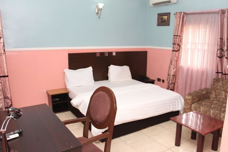 Degok Hotel