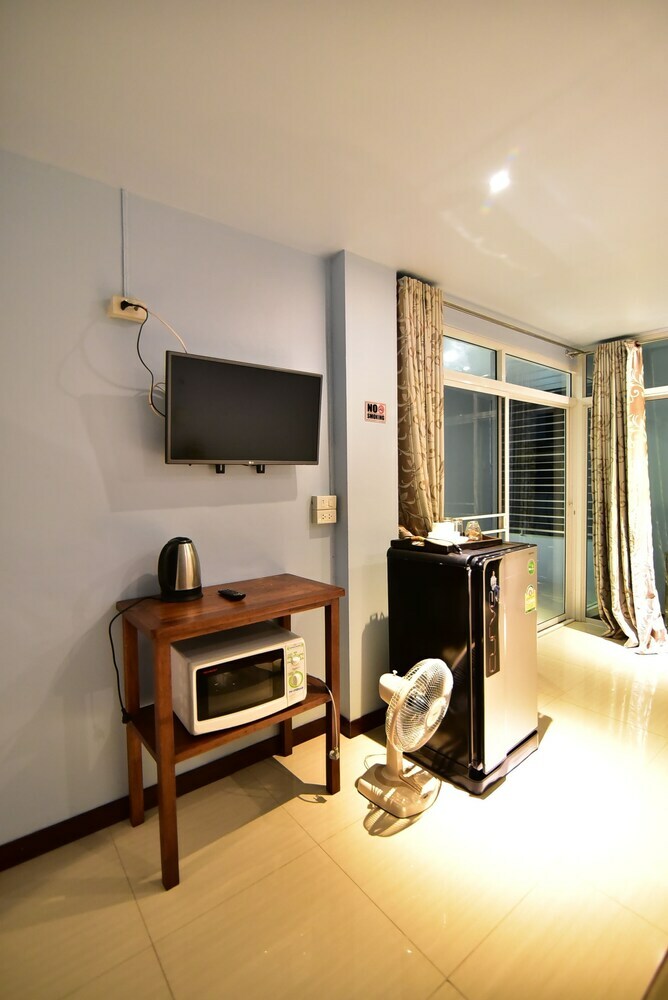 Hotel Sorot House