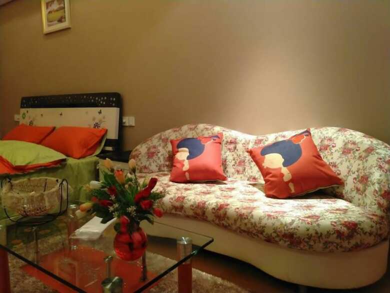 Nanjing Zeyi Projector Apartment