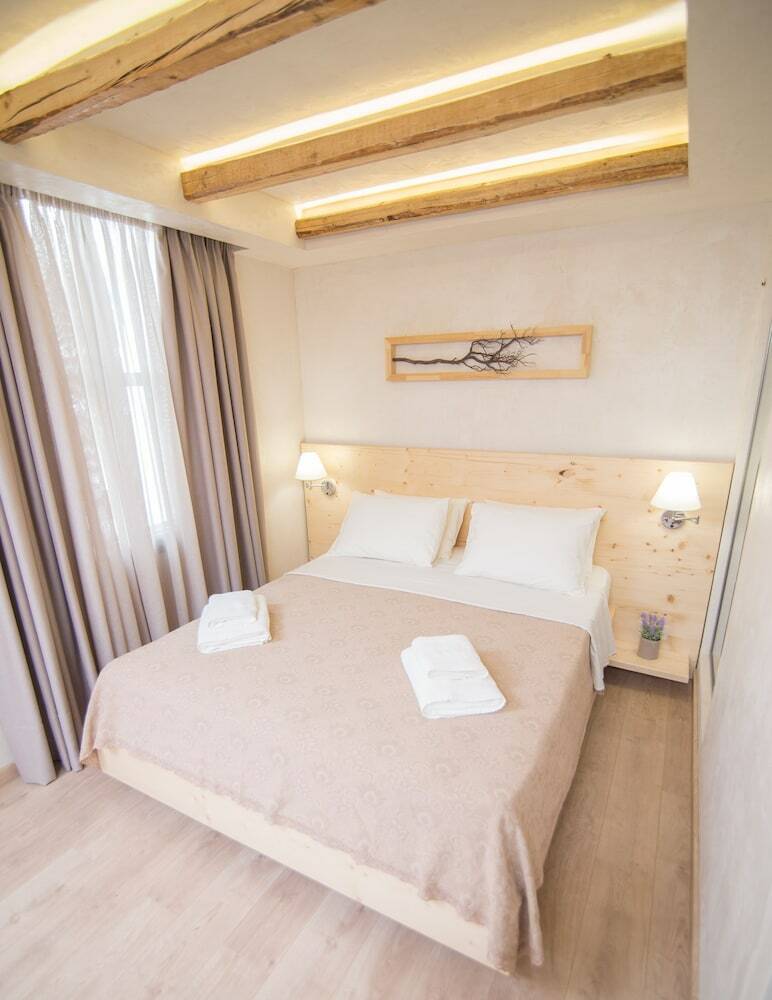 Hotel Panellinion Luxury Rooms