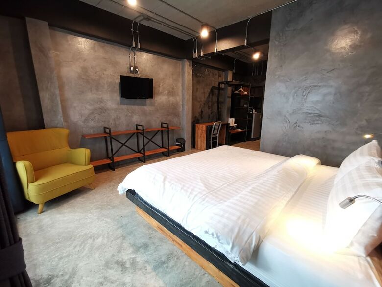 Hotel Norn Nee Nor Hostel&cafe