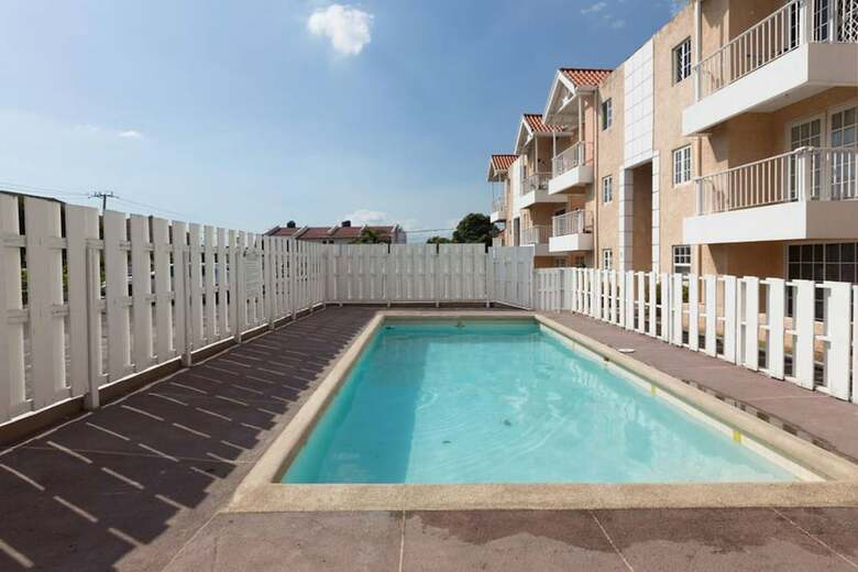 Apartamentos Kgn Most Centrally Located One Bdrm II