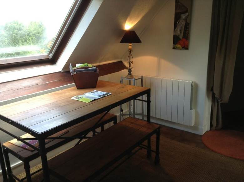 Hotel Gite Maison Prairie Bonheur � 25km De Paris