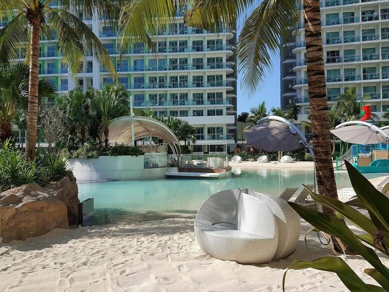Azure Luxury Beach Suites By Vacationsph