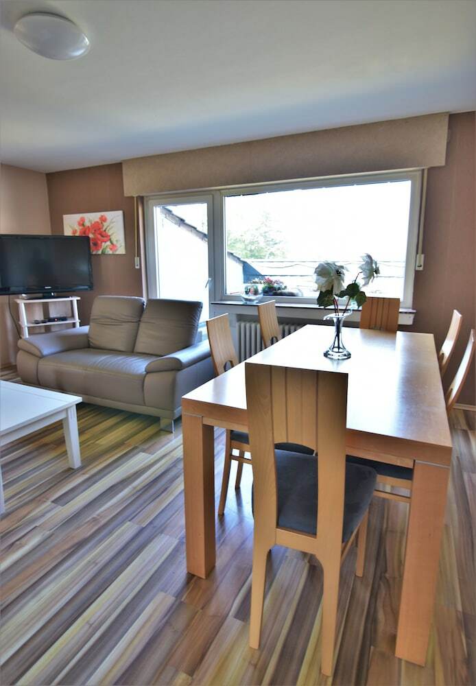 Apartment Sankt Augustin Mit Dachterasse