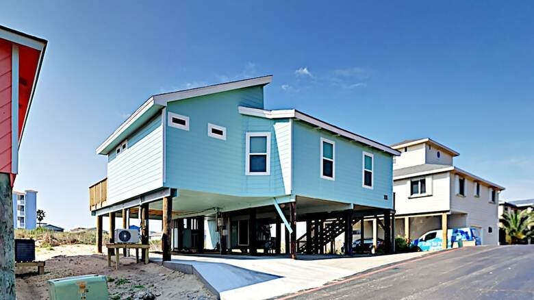 Cabinessence At La Playa - Two Bedroom Home