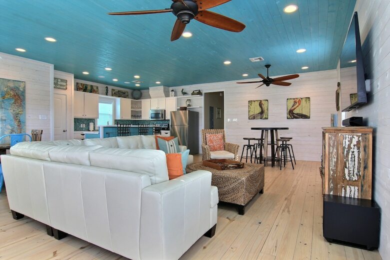 Pelicans Landing - Four Bedroom Home