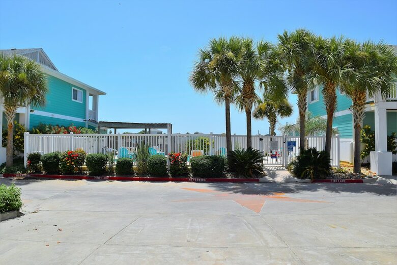 Sands Of Time - Three Bedroom Condo