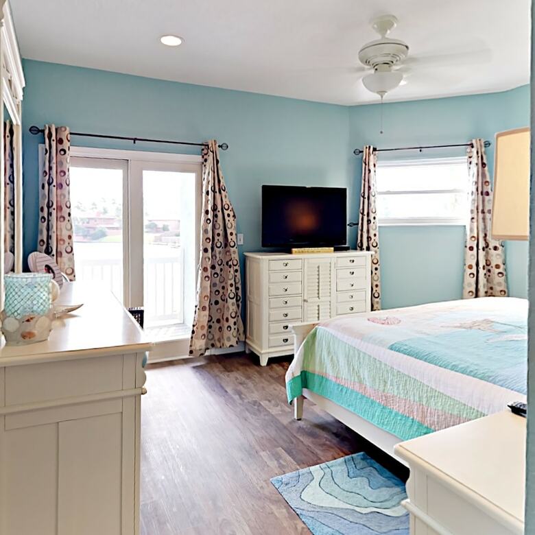 Selleck Condo - Four Bedroom Condo