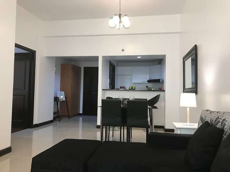 Amazing Marina Residential Suites