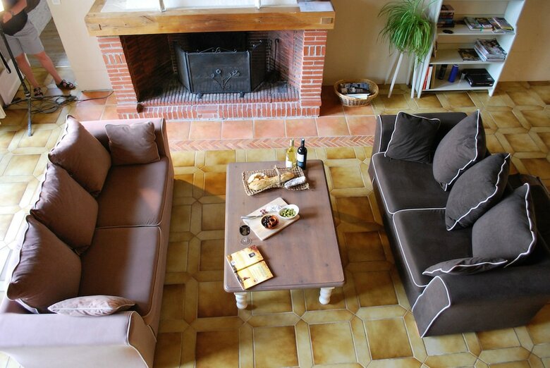 Domaine De La Bade - In A Rural Location
