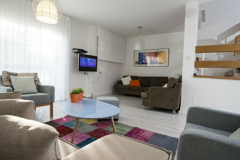 Eshkol Housing Haifa -luxury Sea View Villa