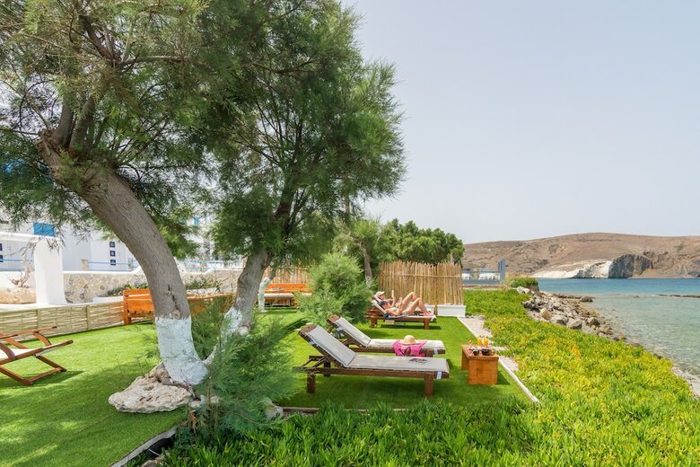 Hotel Niki Savvas Studio & Suites