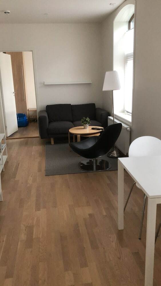 Kvadraturen Apartments Social