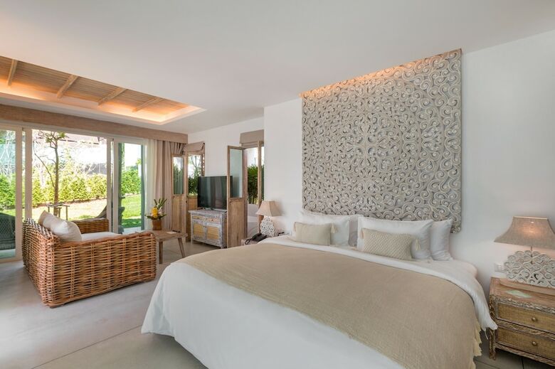 Hotel Eden Beach Resort And Spa