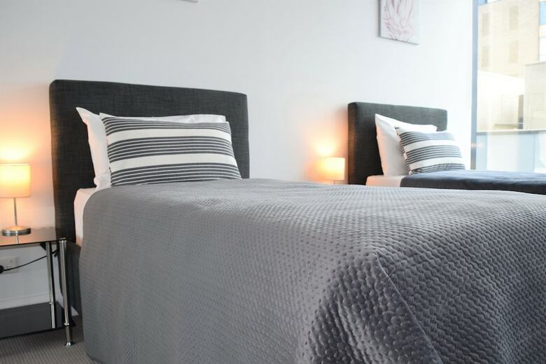 Apartamentos Executive Stay On Little Collins