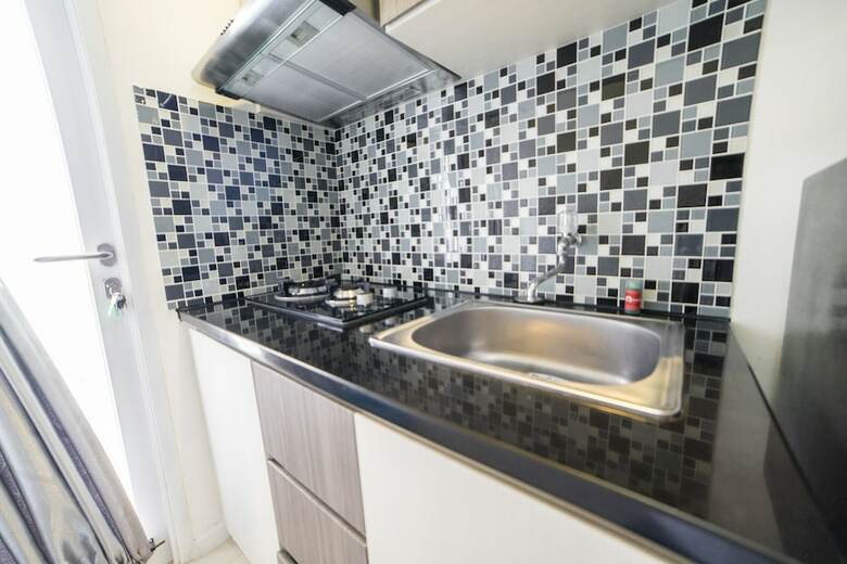Relaxing Apartment At Parahyangan Residence