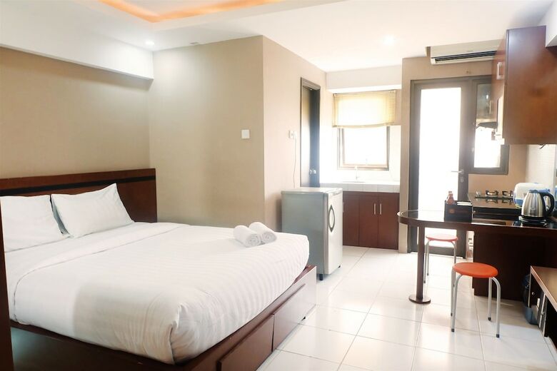 Apartamentos Kebagusan City Simple And Affordable Studio