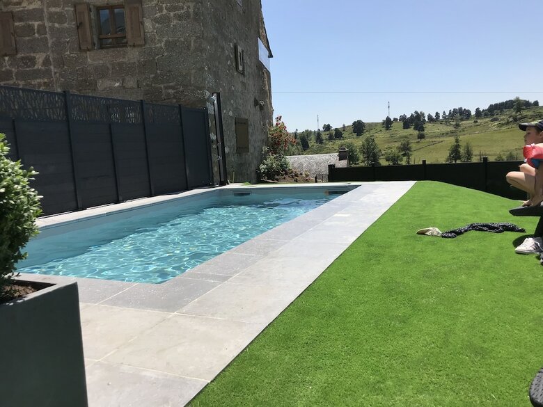 Bed & Breakfast Une Parenth�se En Aubrac