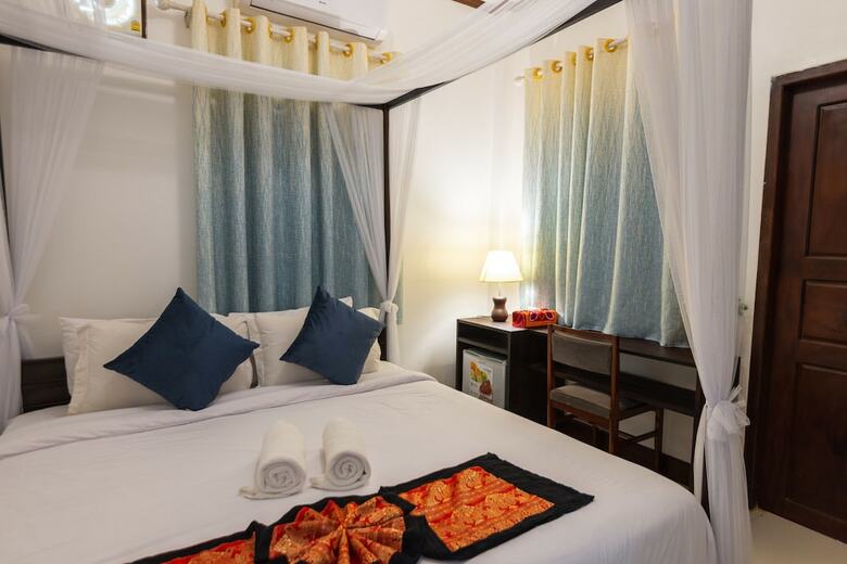 Hotel Jasmine Ville Guesthouse
