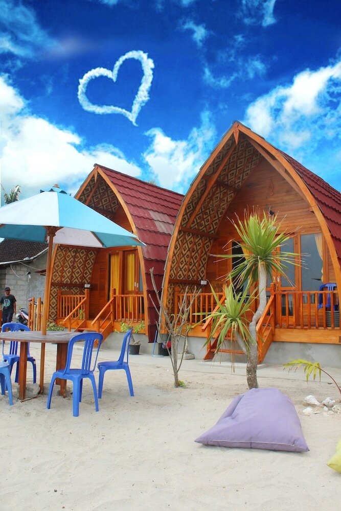 Hotel Road Beach Homestay