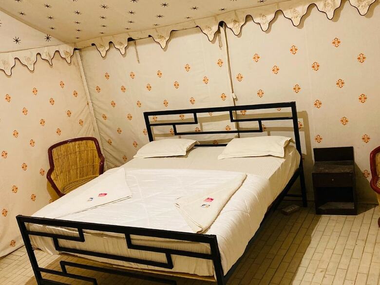 Hotel Bhawana Camp And Resorts