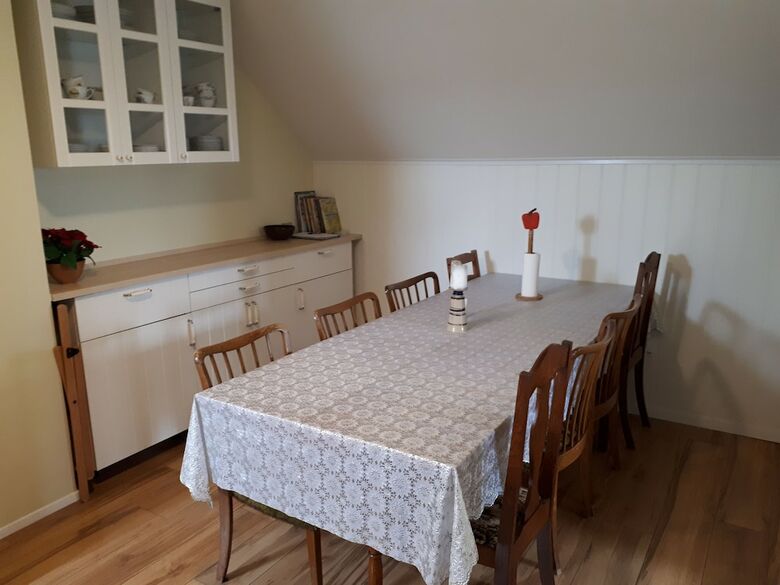 Hotel Eldst� Art Caf� Guesthouse