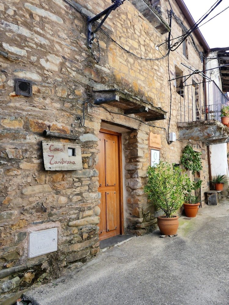 Agroturismo Casa Rural La Zambrana