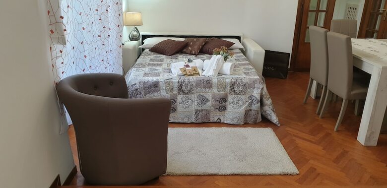 Apartamento Casa Tua Suite Coliseum