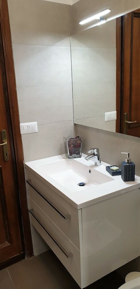 Apartamento Casa Tua Suite Coliseum