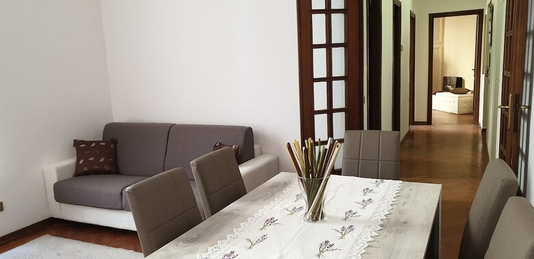 Apartamento Casa Tua Suite Coliseum