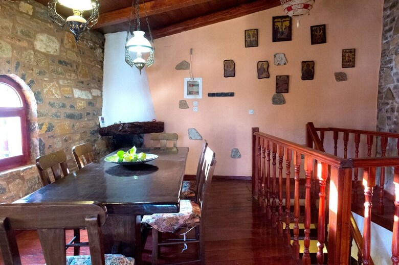 Homes Of Cretan Tradition