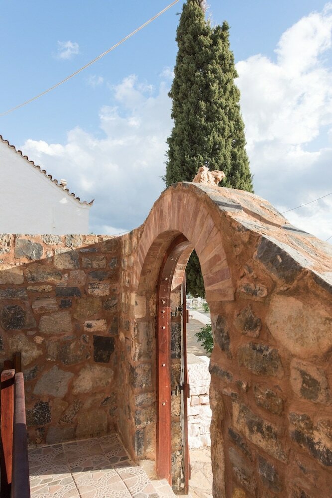 Homes Of Cretan Tradition