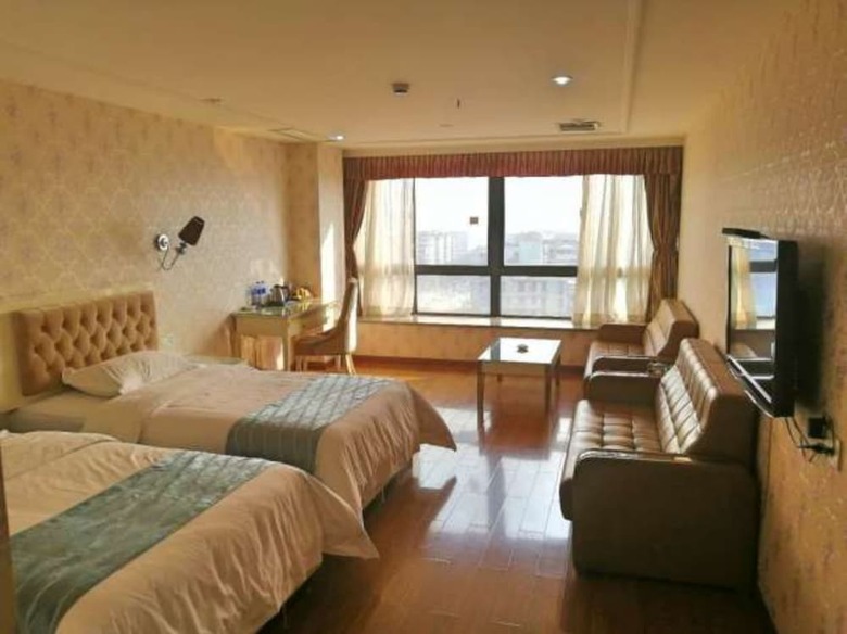 Guangzhou Carnation Business Hotel