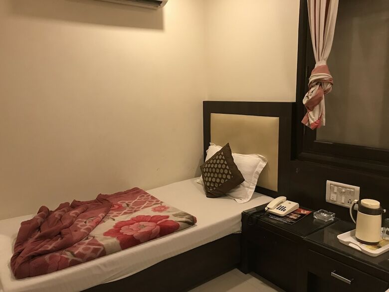 Hotel Avtar At New Delhi Railway Station