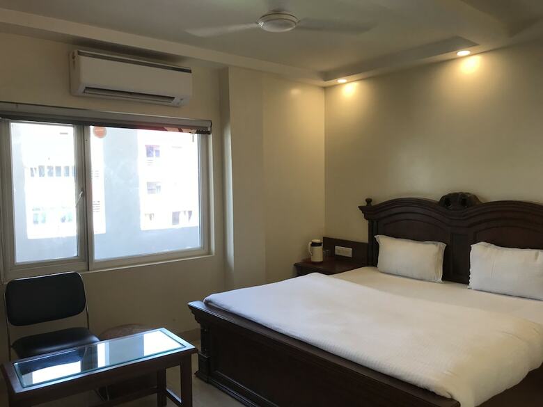 Hotel Avtar At New Delhi Railway Station