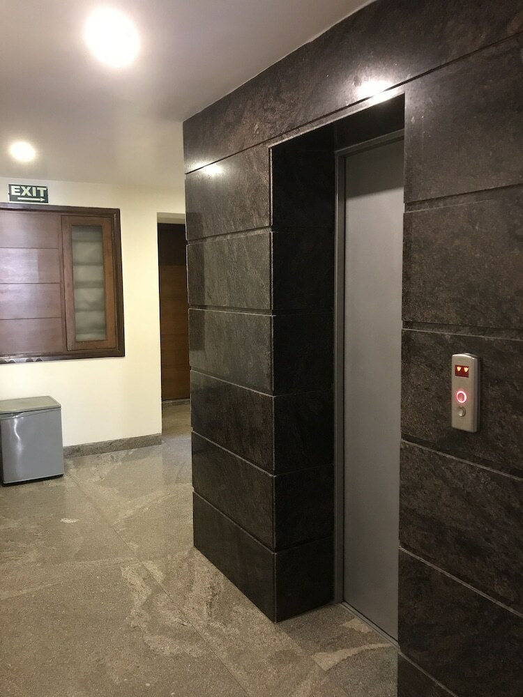 Hotel Avtar At New Delhi Railway Station