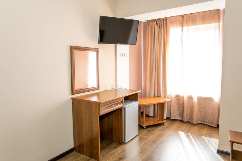 Well Hotel