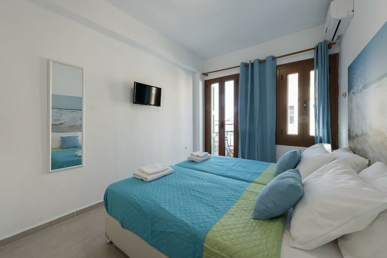 Hotel Elenas Rooms