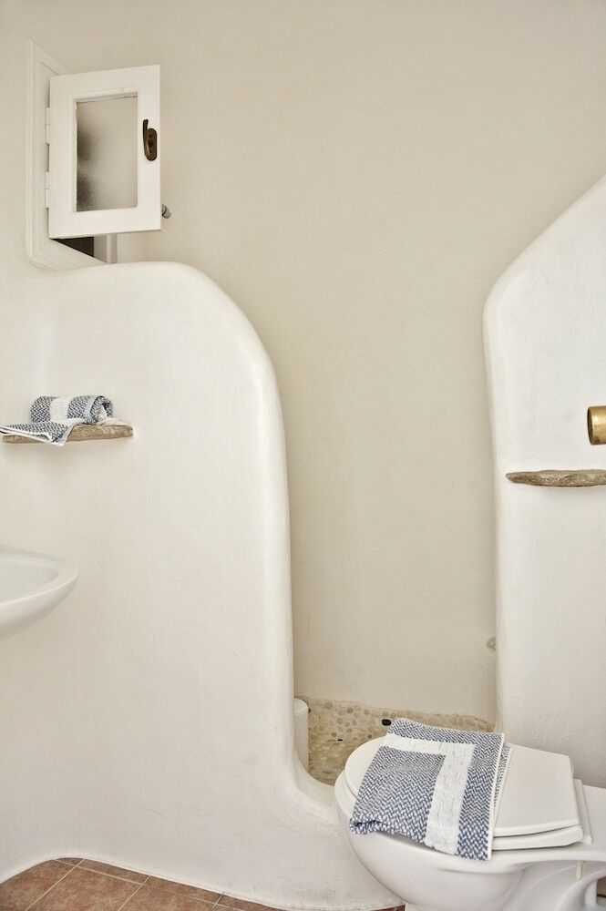 Hotel Evagelia's Place