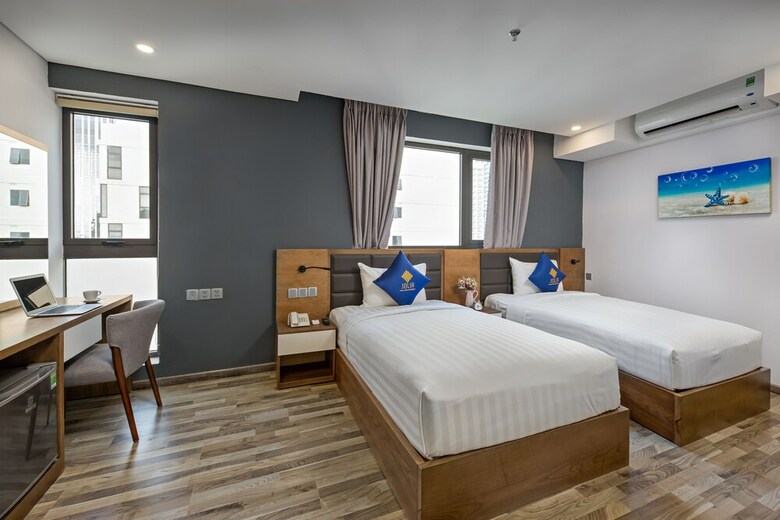 Jolia Hotel And Apartment - My Khe Beach