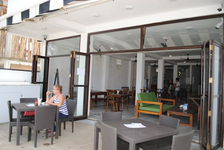 Hotel Kaori Cafe And Villa