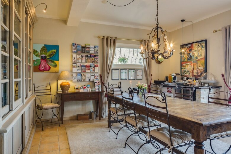 Bed & Breakfast Chambres D'h�tes Villa C�dria