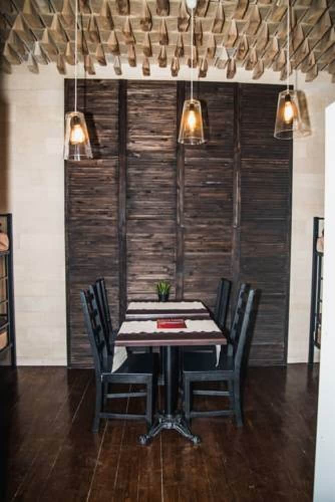 Hostal Art Hotel & Hostel Vorota Solnca